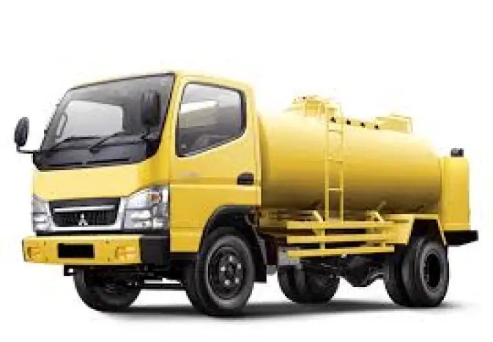 SEDOT WC SAMPAI HABIS di Cihampelas